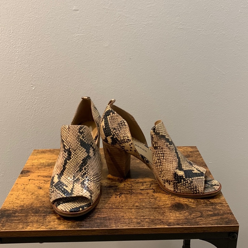 Lucky brand snakeskin print booties